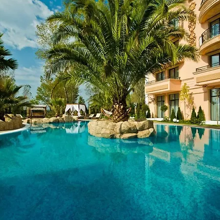 Aphrodite Rose Slantchev Briag