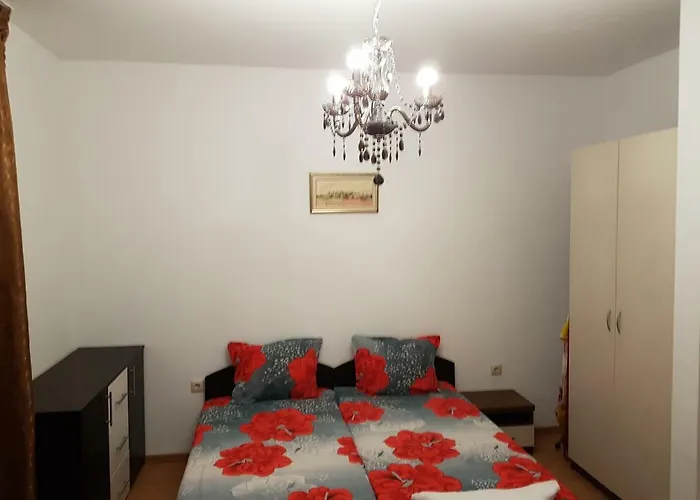 Aphrodite Rose Slantchev Briag